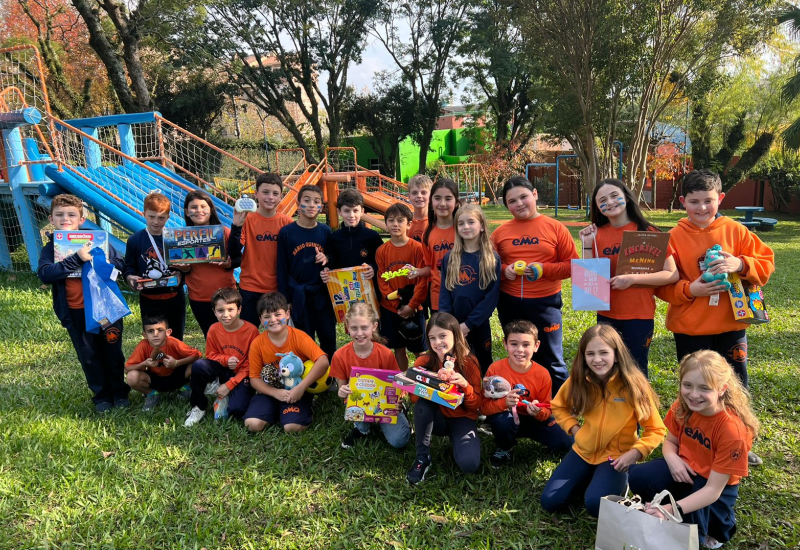 Turmas do 4º ano realizam “Troca-Troca” de brinquedos: Aprendendo com o passado e construindo um futuro mais sustentável